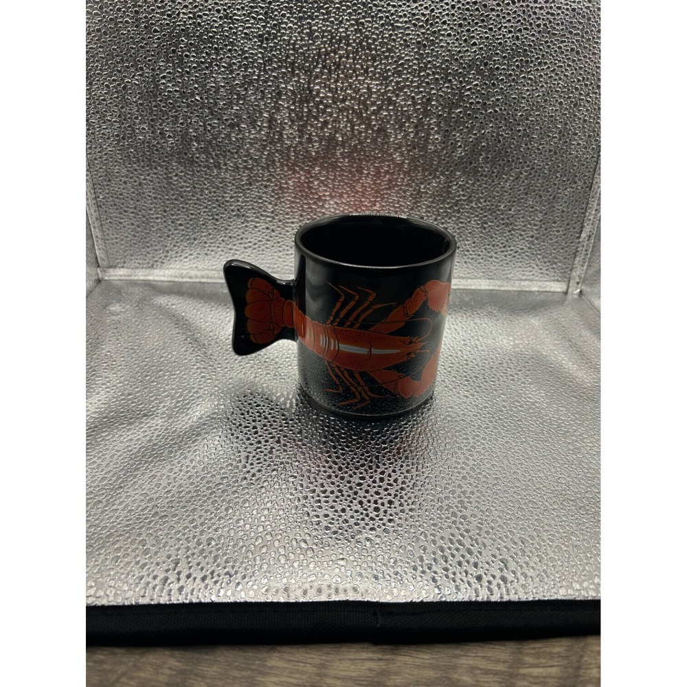 Salamander Graphix Santa Cruz Vintage Red‎ Lobster Black Ceramic Mug Tail Handle